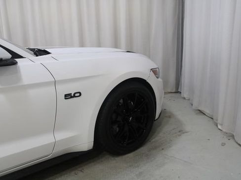 Used 2017 Ford Mustang GT Premium w/ Equipment Group 401A RWD image 27