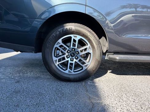 Certified 2025 Ford Expedition Active RWD image 32