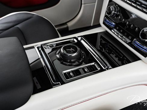 Used 2024 Rolls-Royce Spectre w/ Spectre Launch Package image 49