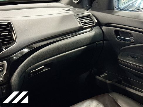 Used 2023 Honda Ridgeline Black Edition image 25
