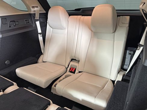 Used 2025 Mercedes-Benz GLE 350 4MATIC image 31