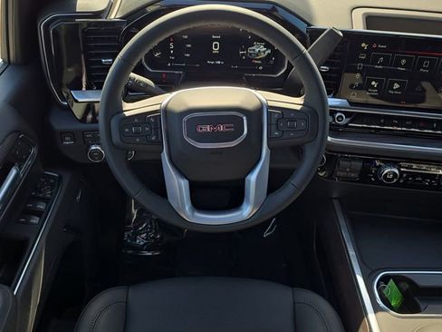 New 2026 GMC Sierra 2500 SLT w/ SLT Premium Package image 24