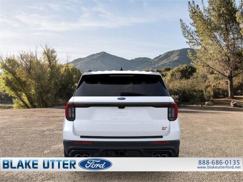 New 2026 Ford Explorer ST w/ Sun And Sound Package image 5
