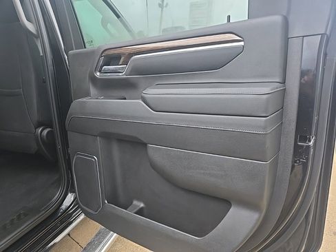 Used 2024 Chevrolet Silverado 2500 LT image 82