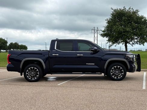 Used 2024 Toyota Tundra Limited AWD/4WD image 4