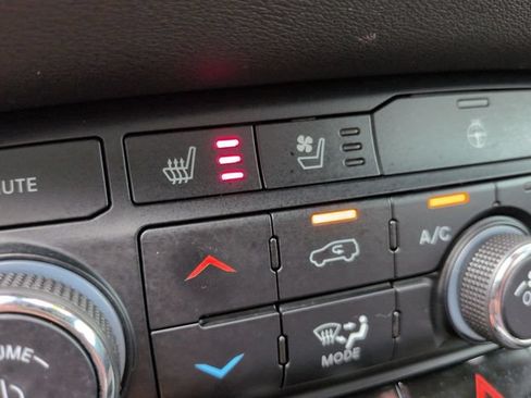 Used 2025 Dodge Durango R/T AWD/4WD image 27