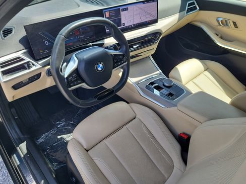 Used 2025 BMW 330i Sedan w/ Convenience Package image 19