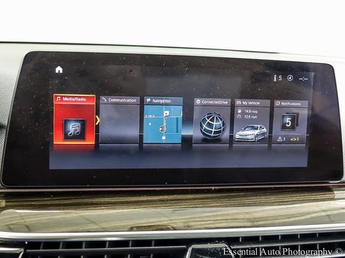 Used 2019 BMW 530i xDrive image 15