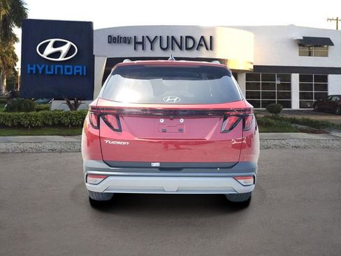 Used 2025 Hyundai Tucson SEL FWD image 5