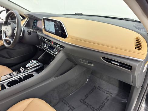 Used 2022 Hyundai Sonata Limited w/ Cargo Package image 13