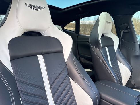 Used 2023 Aston Martin DBX 707 image 23