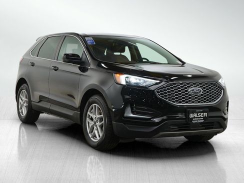 Used 2024 Ford Edge SEL image 7