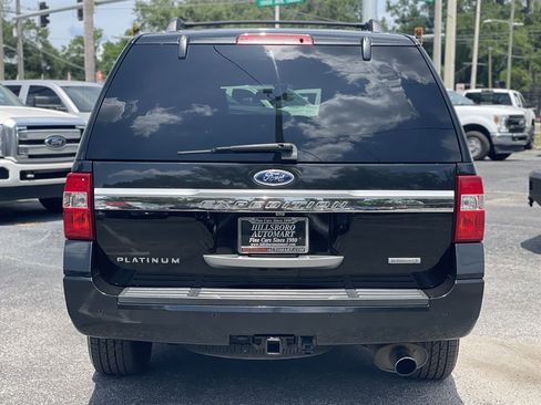 Used 2015 Ford Expedition Platinum AWD/4WD image 17