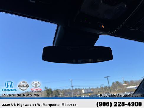 Used 2026 Chevrolet Colorado Trail Boss AWD/4WD image 19