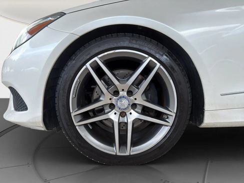 Used 2015 Mercedes-Benz E 400 Coupe image 22