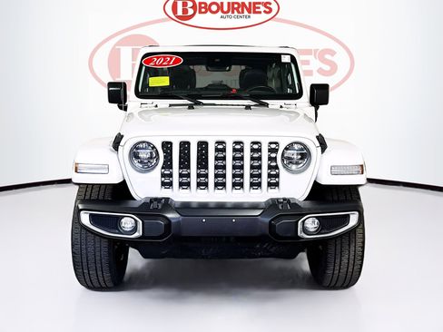 Used 2021 Jeep Wrangler Unlimited Sahara w/ Cold Weather Group image 7