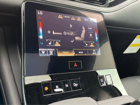 Certified 2025 INFINITI QX80 Sensory AWD/4WD image 14