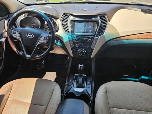 Used 2018 Hyundai Santa Fe Sport FWD image 17