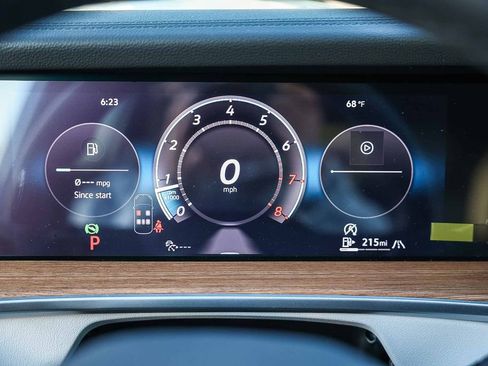 New 2026 Volkswagen Tiguan SEL R-Line image 34