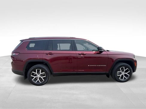 Used 2024 Jeep Grand Cherokee L Limited w/ MOPAR Finishing Package RWD image 16