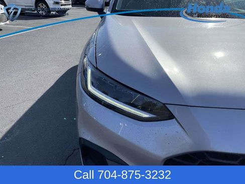 Used 2023 Honda HR-V LX image 15