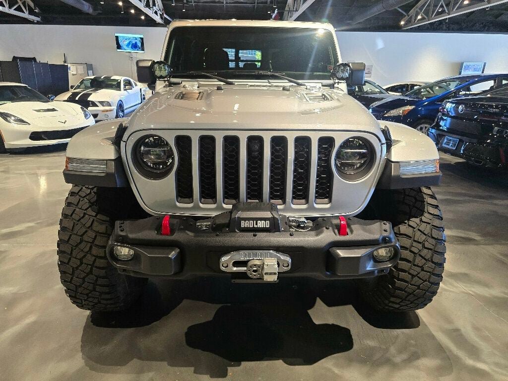 Used 2022 Jeep Gladiator Rubicon w/ LED Lighting Group AWD/4WD image 2