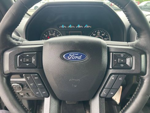 Used 2019 Ford F150 XLT w/ Equipment Group 302A Luxury AWD/4WD image 16