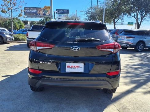 Used 2017 Hyundai Tucson SE image 21