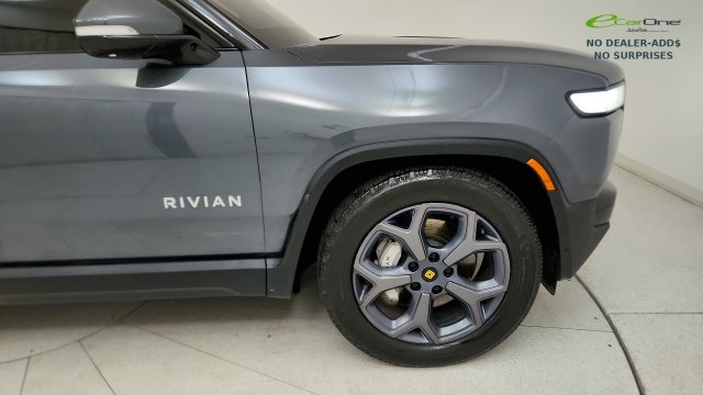 Used 2023 Rivian R1T Adventure Dual AWD/4WD image 21