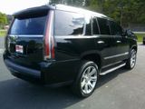 Used 2017 Cadillac Escalade Luxury image 4