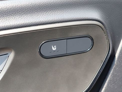 Used 2025 Mercedes-Benz Sprinter 2500 image 17