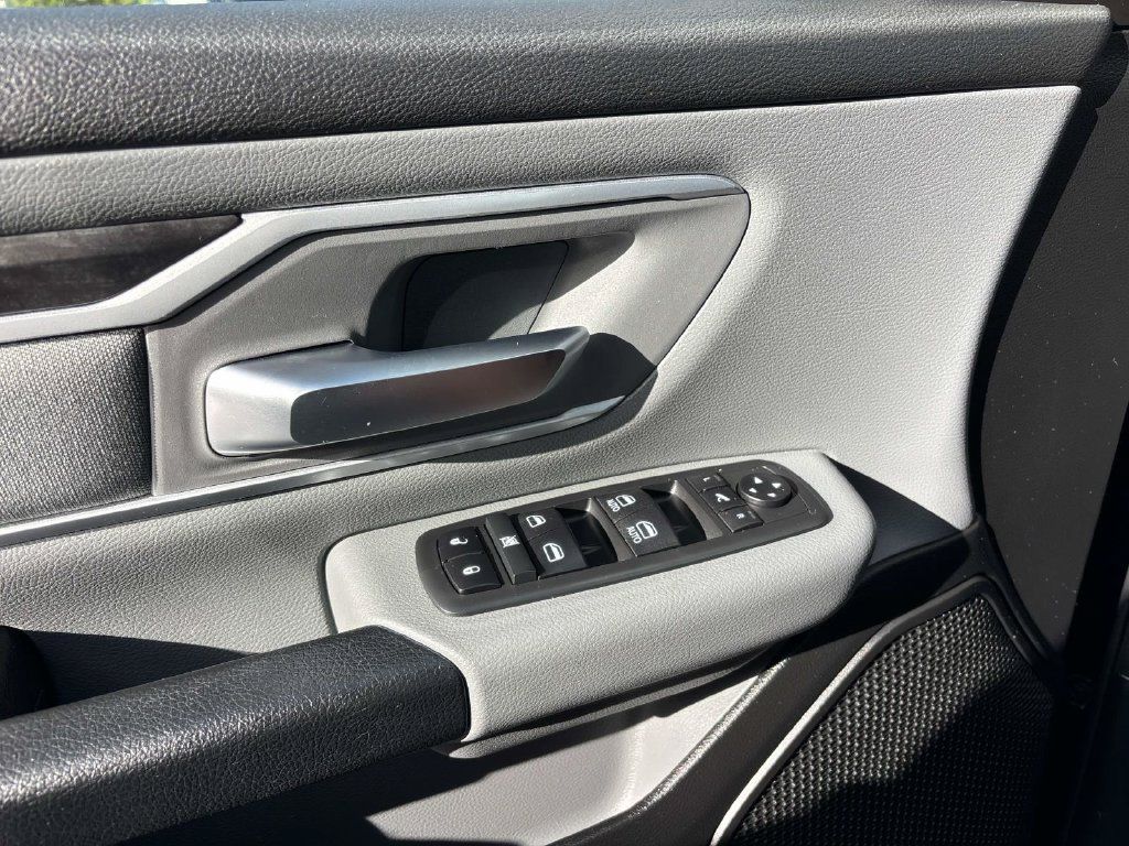 Used 2020 RAM 1500 Big Horn AWD/4WD image 20