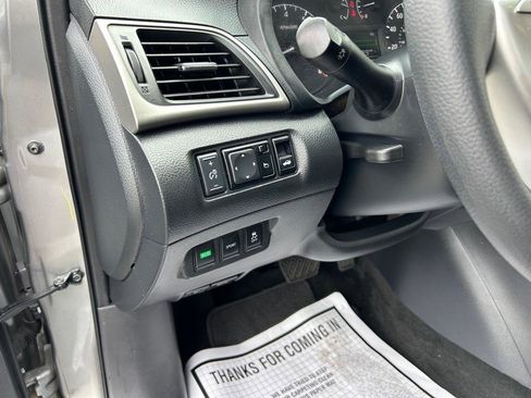 Used 2013 Nissan Sentra S FWD image 35
