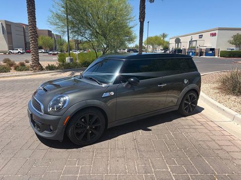 Used 2013 MINI Cooper Clubman S FWD image 6