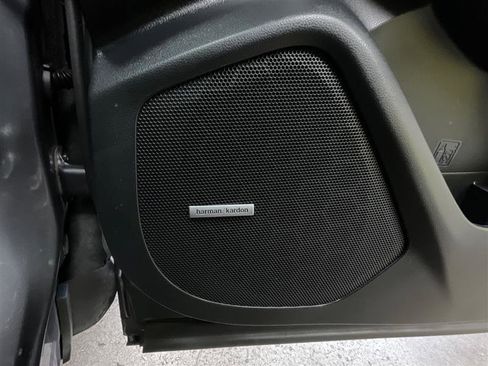 Used 2019 Subaru Ascent Touring AWD/4WD image 35