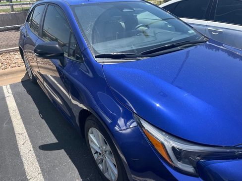 Used 2026 Toyota Corolla SE FWD image 3