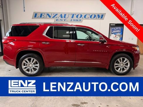Used 2018 Chevrolet Traverse High Country AWD/4WD image 1