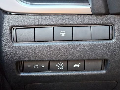 New 2026 Nissan Rogue SV w/ Cold Weather Package FWD image 18