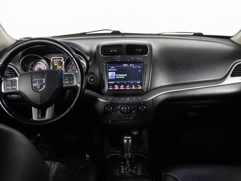 Used 2019 Dodge Journey Crossroad image 19