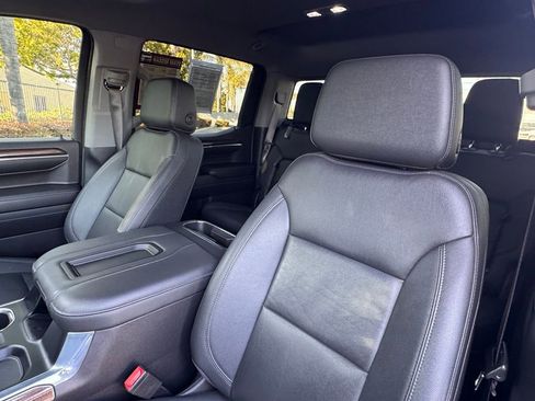 Used 2022 Chevrolet Silverado 1500 LT Trail Boss w/ LT Trail Boss Premium Package AWD/4WD image 13