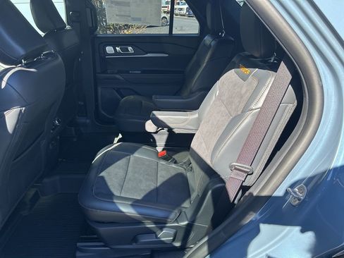 New 2026 Ford Explorer Tremor w/ Tremor Ultimate Package AWD/4WD image 28
