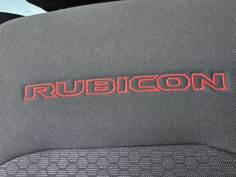 Used 2020 Jeep Wrangler Rubicon w/ Steel Bumper Group AWD/4WD image 16