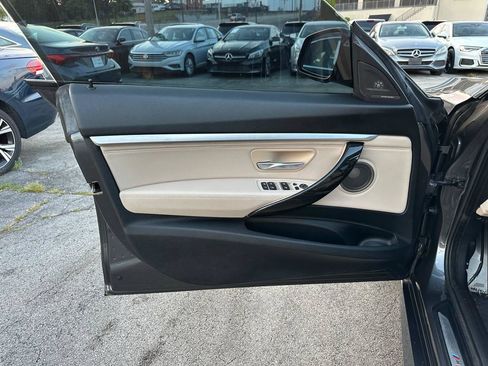 Used 2018 BMW 330i Gran Turismo xDrive AWD/4WD image 14
