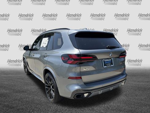 New 2026 BMW X5 xDrive40i w/ M Sport Package AWD/4WD image 8