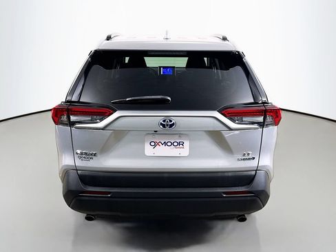 Used 2024 Toyota RAV4 LE AWD/4WD image 6