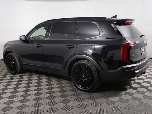 Used 2022 Kia Telluride SX image 19