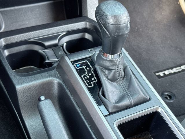 Used 2023 Toyota Tacoma SR5 RWD image 19