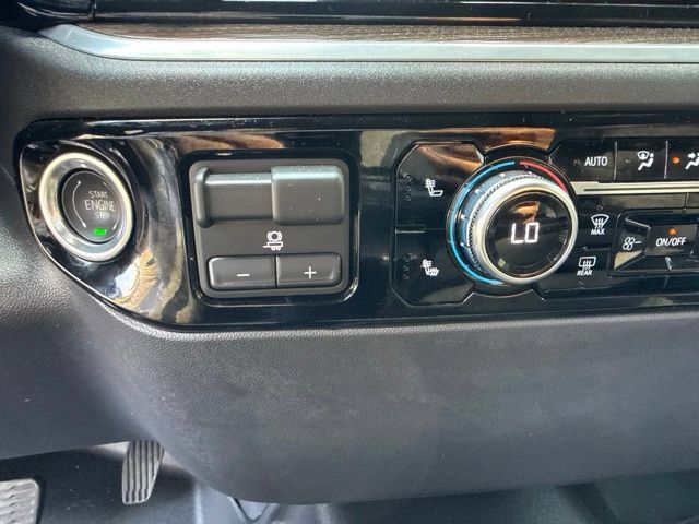 Used 2026 GMC Sierra 1500 Elevation AWD/4WD image 22