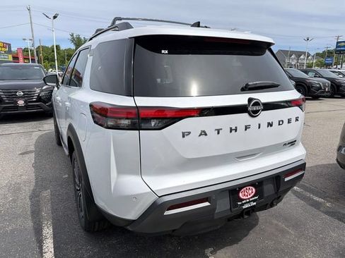 New 2026 Nissan Pathfinder Platinum AWD/4WD image 7