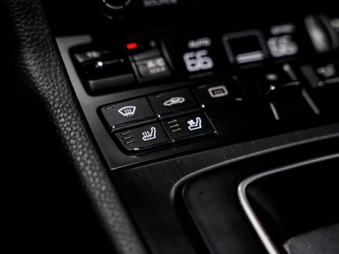 Used 2018 Porsche 911 Carrera GTS image 14